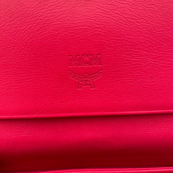 MCM Hot Pink Leather Studded Logo Motifs Wallet - Picture 6 of 17